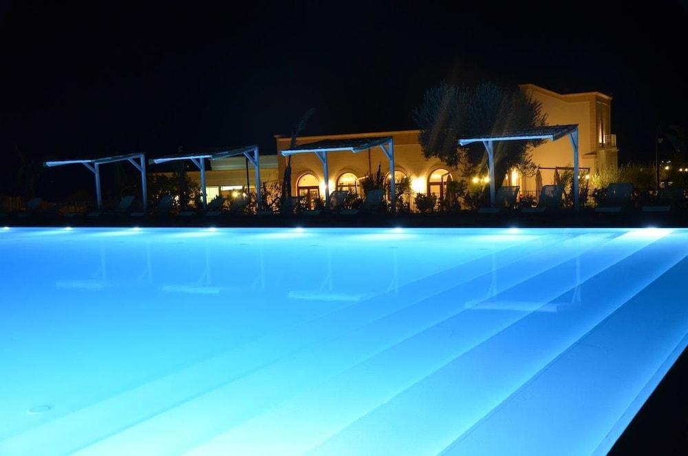 Casale Del Murgese Country Resort Savelletri Exteriör bild